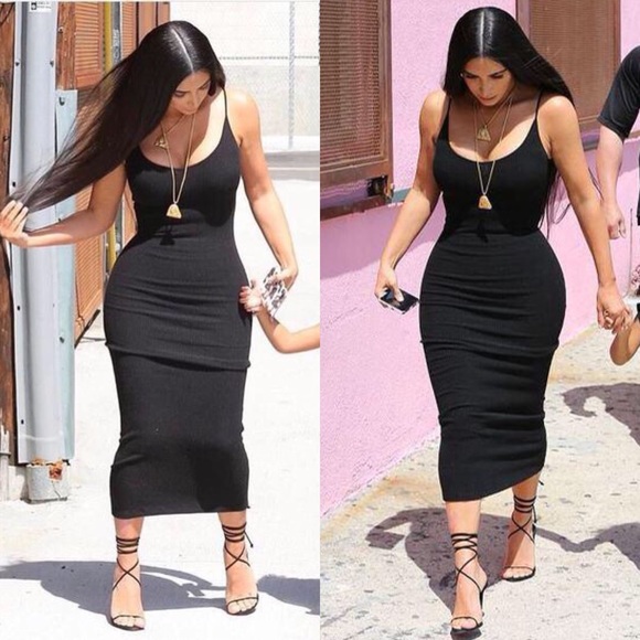 Dresses & Skirts - Black midi dress